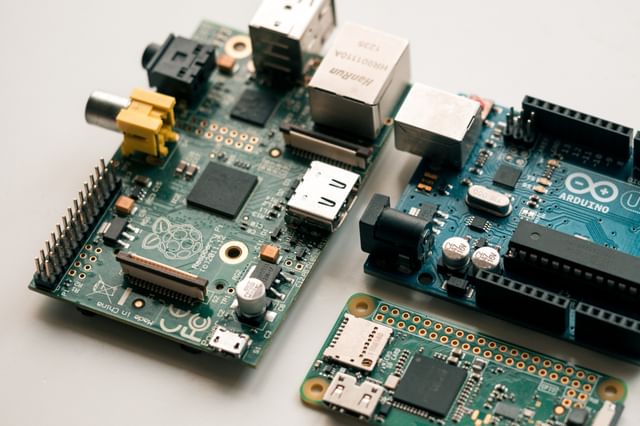 Raspberry Pi Home Automation: How to Build Your Own Smart Home System ...
