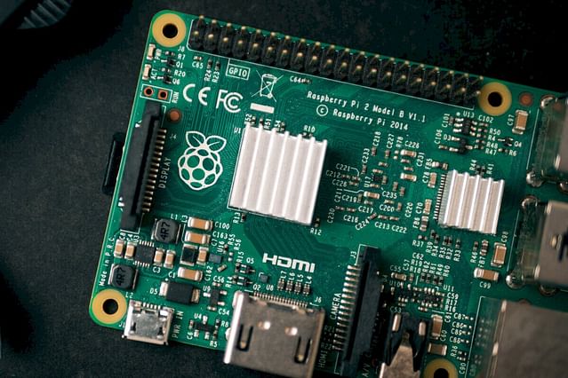 Raspberry Pi Raspberry Pi